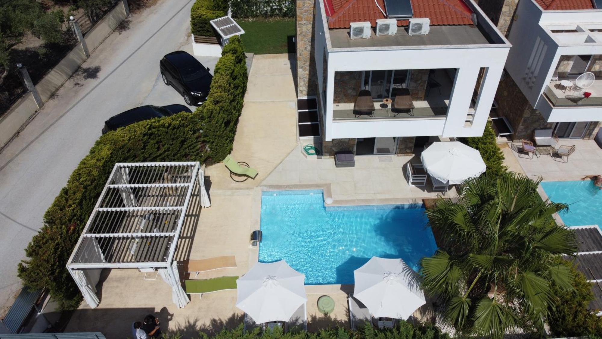 Villa Douglas - Private Pool, Bbq, 4Bdrms, View เปฟโกโฮรี ภายนอก รูปภาพ