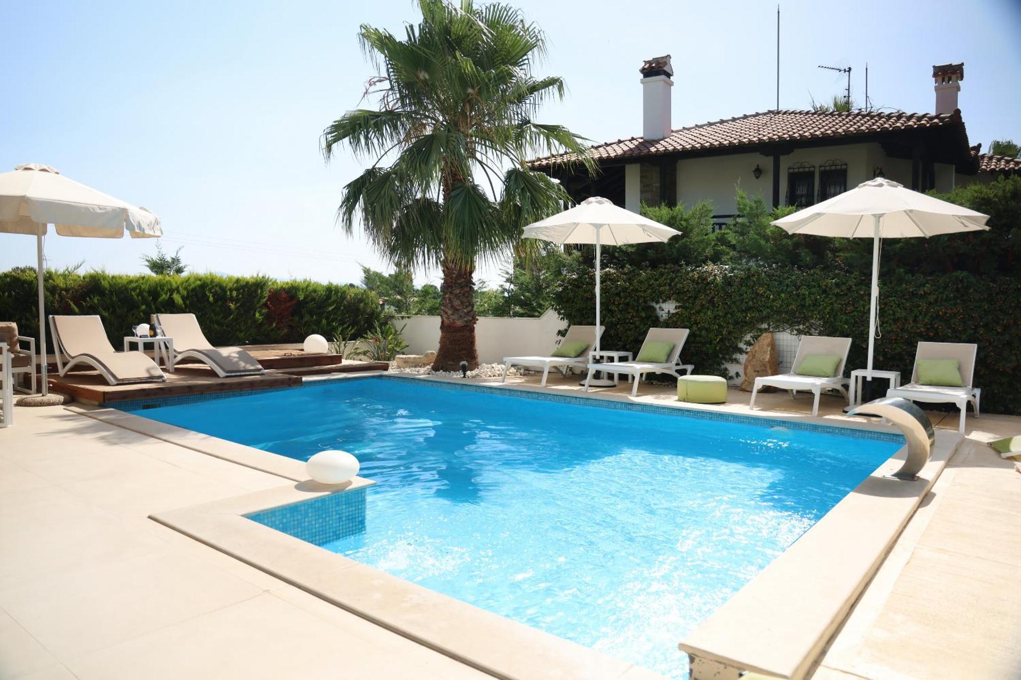 Villa Douglas - Private Pool, Bbq, 4Bdrms, View เปฟโกโฮรี ภายนอก รูปภาพ