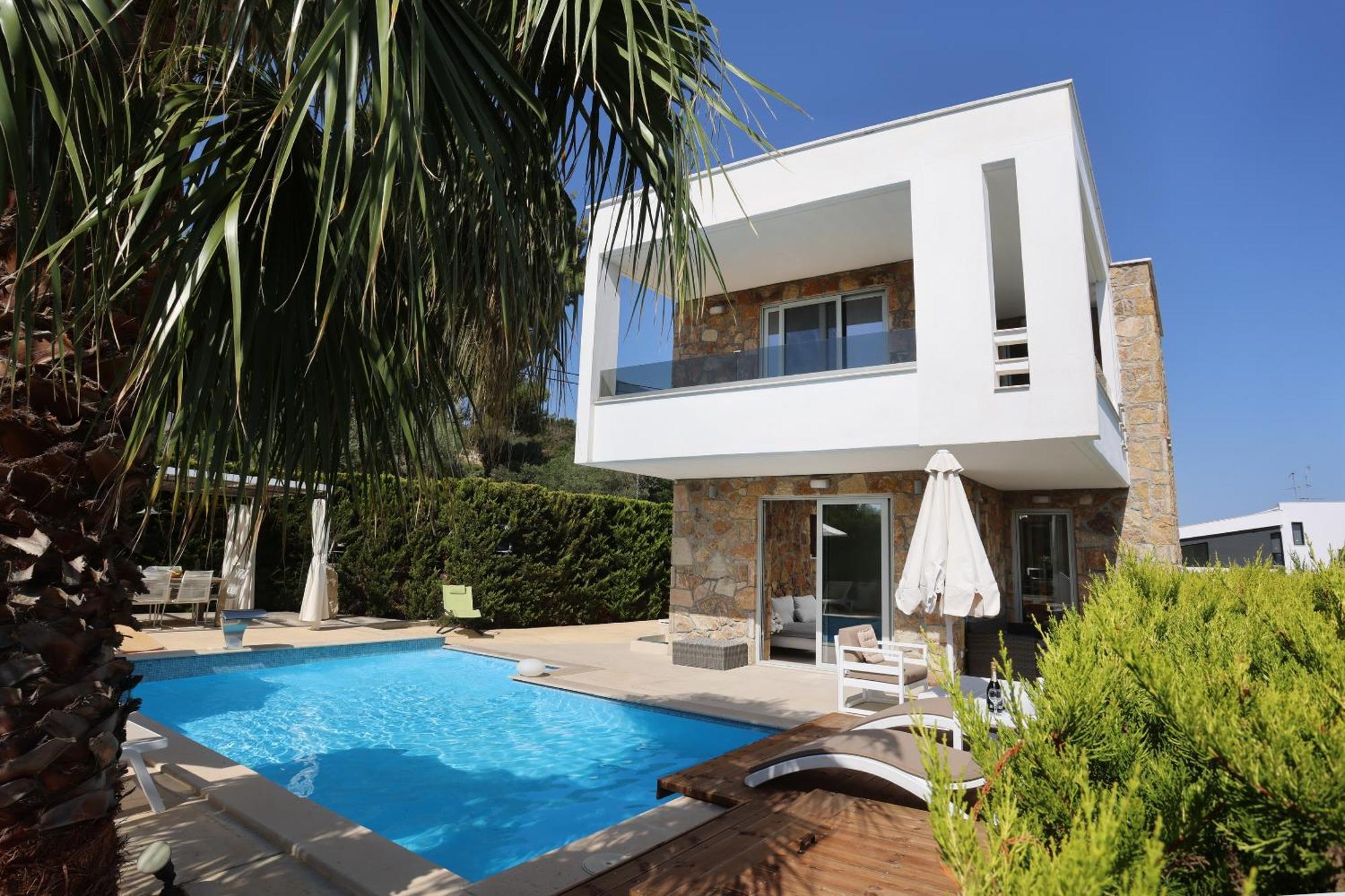 Villa Douglas - Private Pool, Bbq, 4Bdrms, View เปฟโกโฮรี ภายนอก รูปภาพ